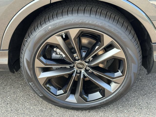 New 2026 Audi Q7 2.0T Premium Plus AWD/4WD image 4