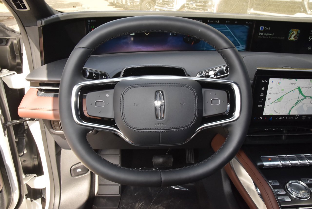 New 2026 Lincoln Nautilus Reserve AWD/4WD image 22