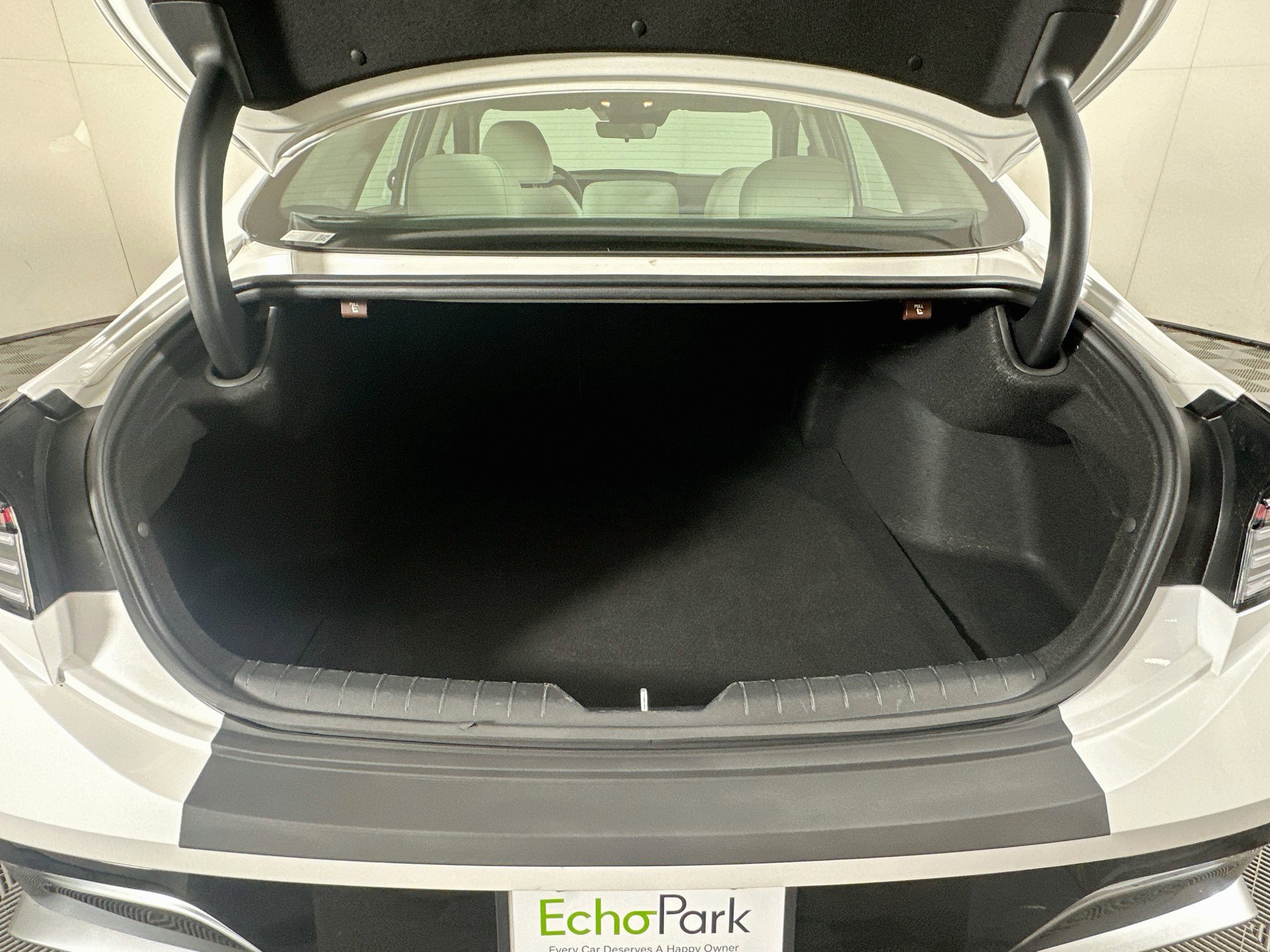 Used 2025 Hyundai Sonata SEL FWD image 27