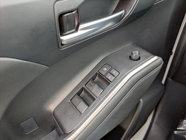 Used 2023 Toyota Highlander XSE image 28