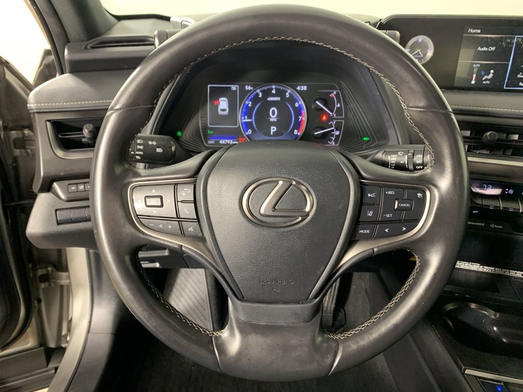 Used 2022 Lexus UX 200 w/ Accessory Package (Z1) image 21