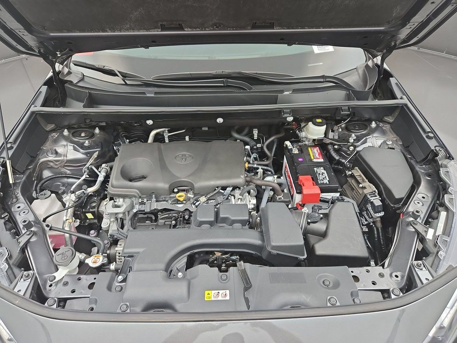 Certified 2024 Toyota RAV4 XLE AWD/4WD image 29