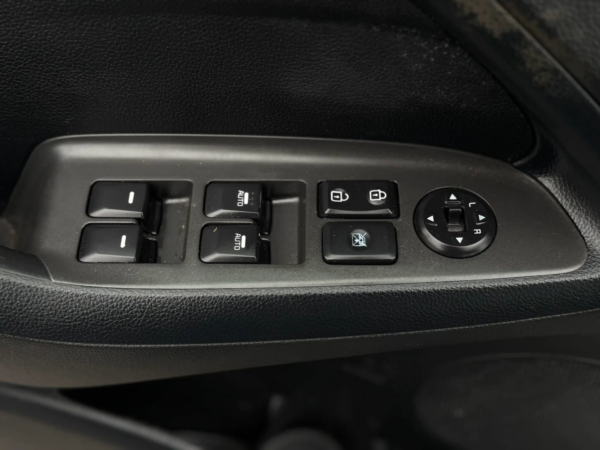 Used 2018 Kia Forte EX FWD image 27
