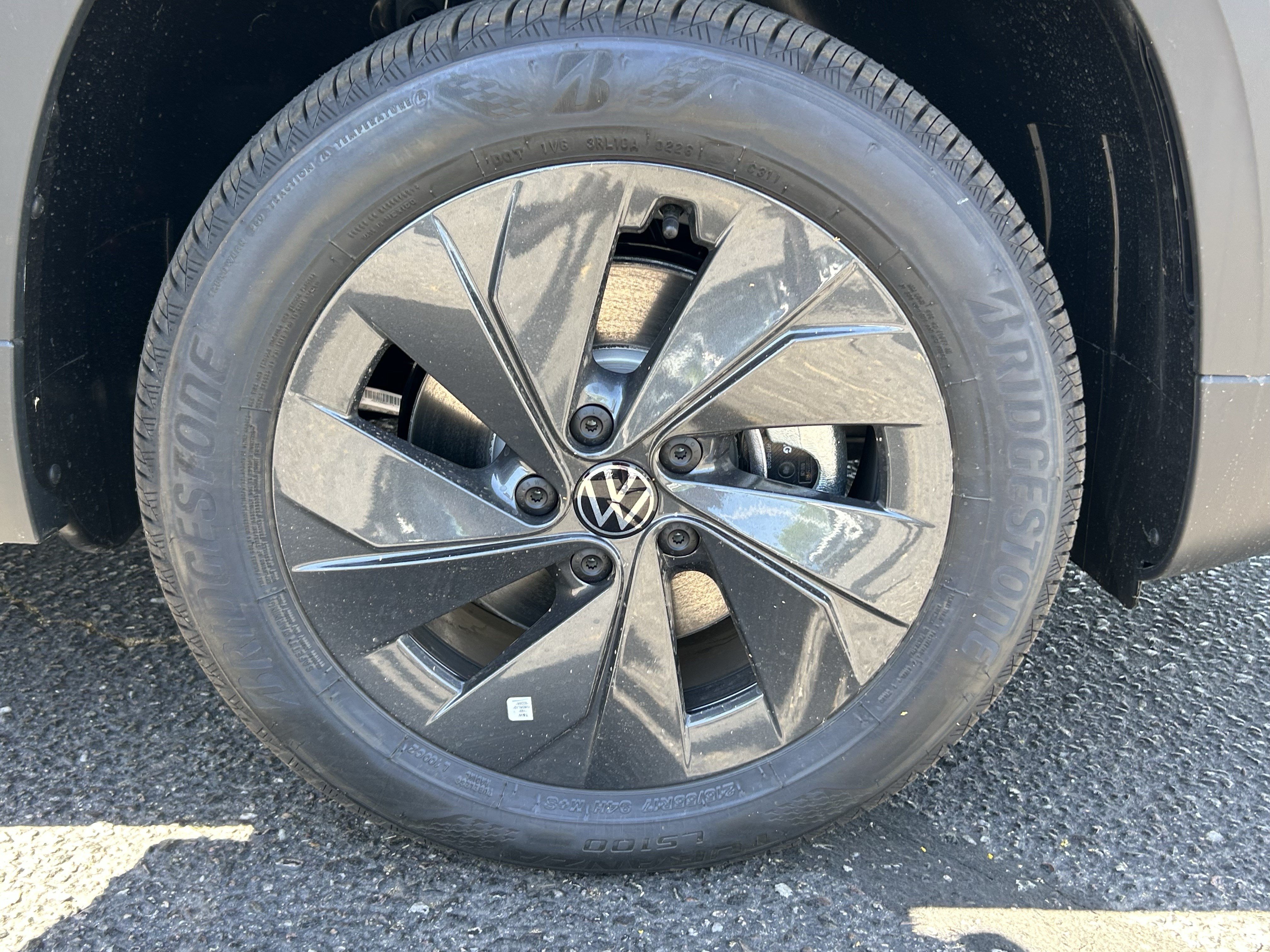 New 2026 Volkswagen Taos S FWD image 6