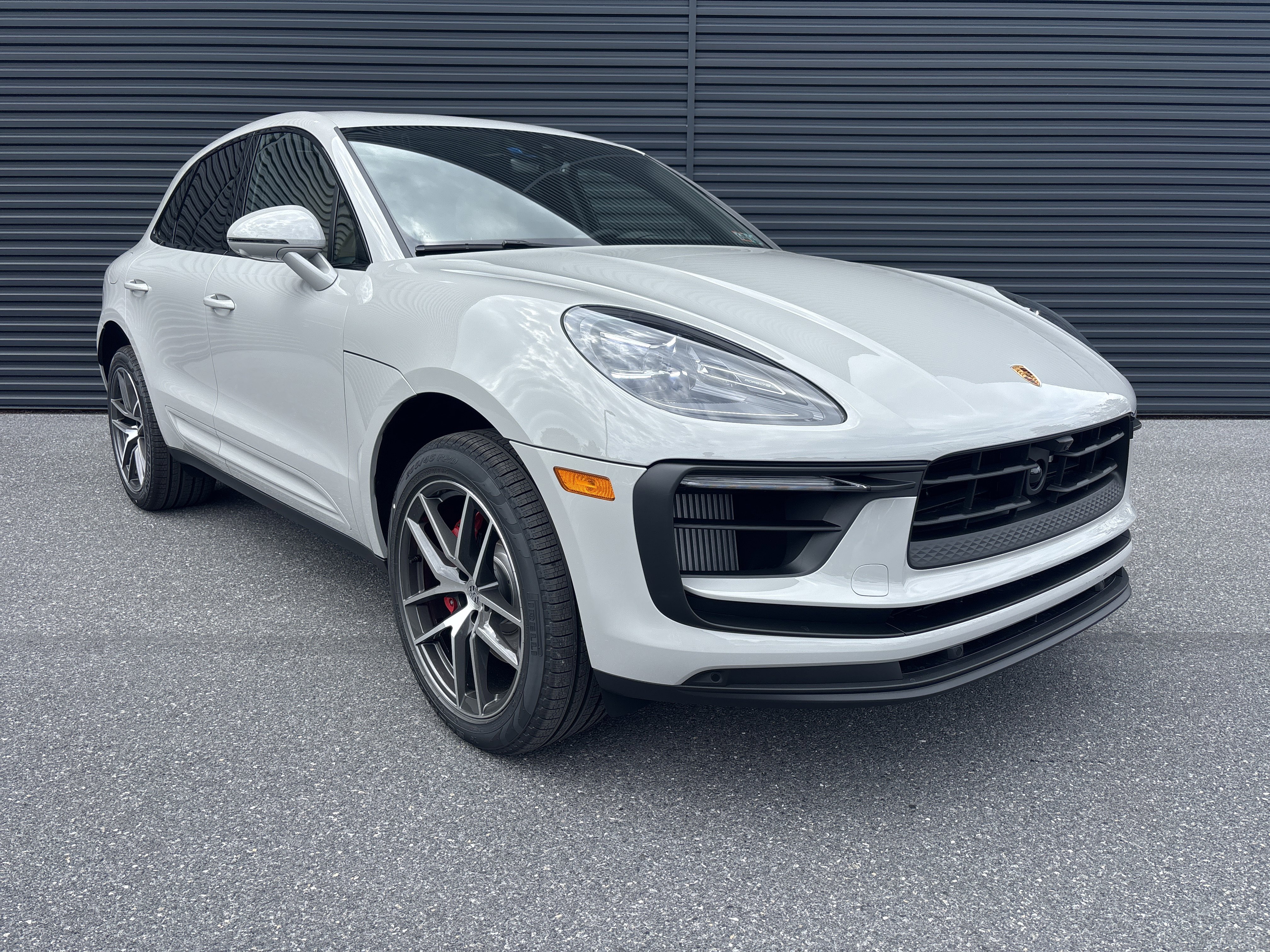 New 2026 Porsche Macan S AWD/4WD image 7