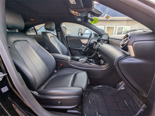 Used 2023 Mercedes-Benz CLA 250 image 30