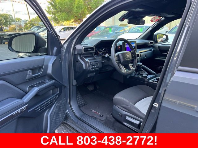 Used 2025 Toyota 4Runner TRD Off-Road AWD/4WD image 5
