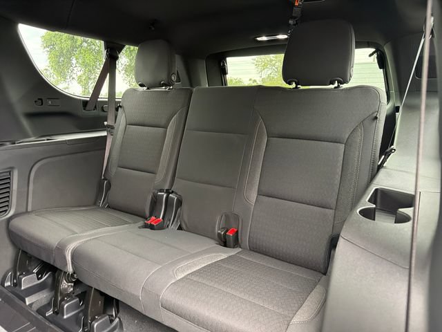 New 2026 Chevrolet Suburban LS w/ LS Custom Edition AWD/4WD image 25
