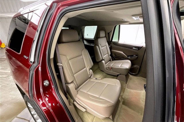 Used 2017 GMC Yukon SLT w/ Premium Edition image 19