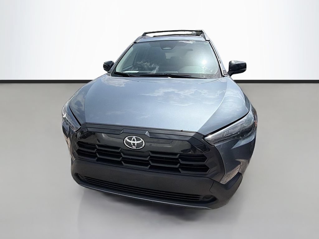 Used 2026 Toyota Corolla Cross LE AWD/4WD image 2