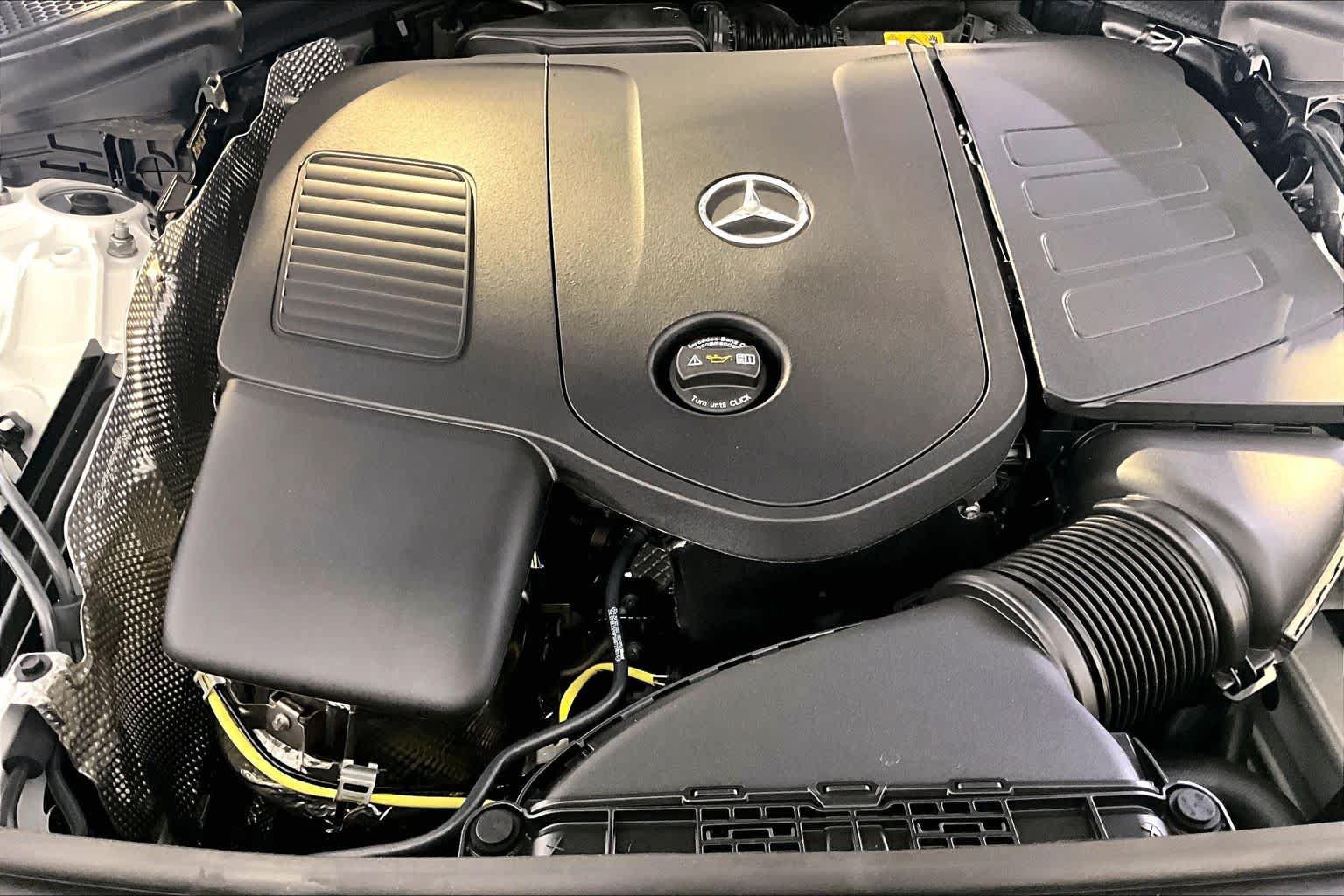 New 2026 Mercedes-Benz GLC 300 4MATIC image 14