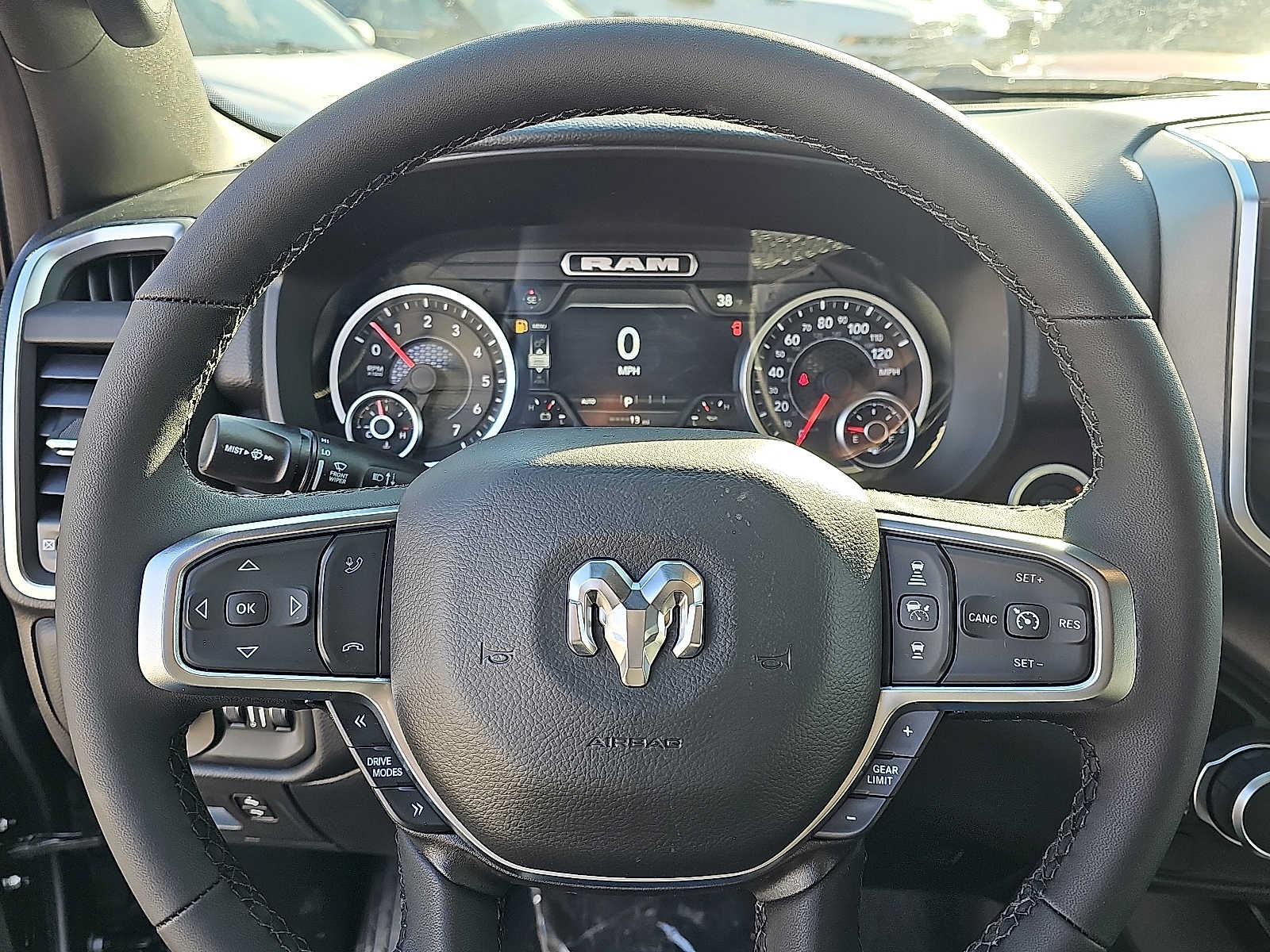 New 2026 RAM 1500 Big Horn AWD/4WD image 14