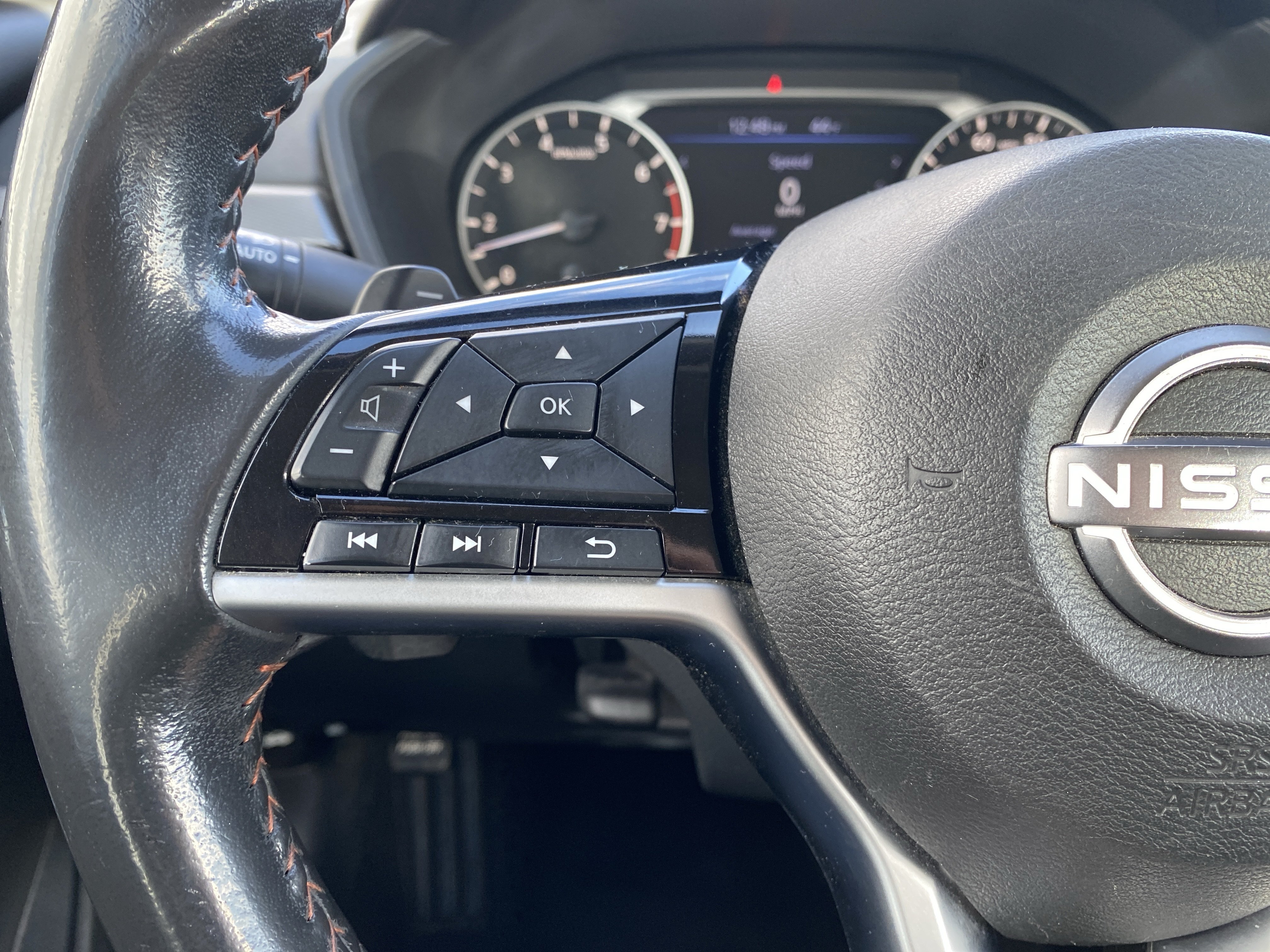 Used 2024 Nissan Altima 2.5 SR FWD image 16
