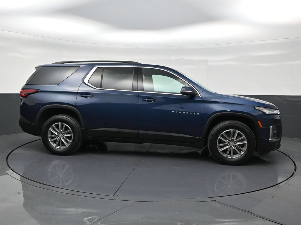 Used 2023 Chevrolet Traverse LT FWD image 6