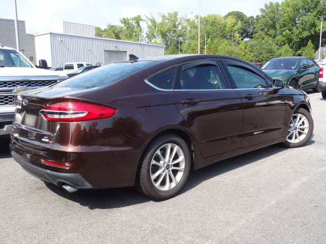 Used 2019 Ford Fusion SE FWD image 5