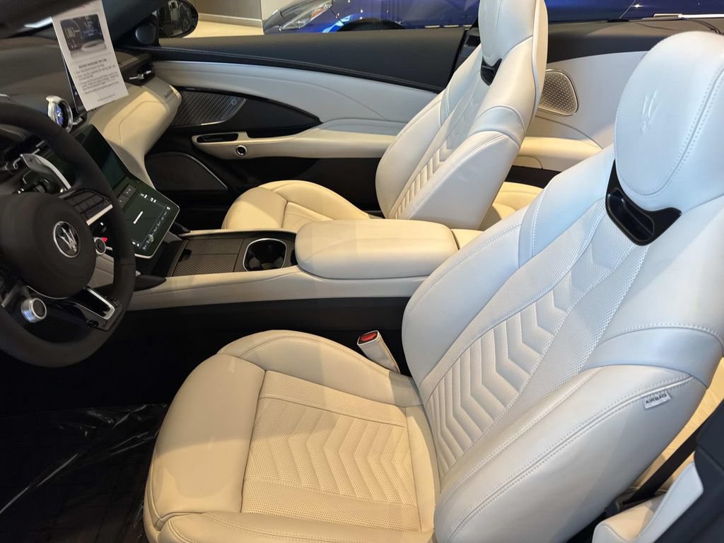 New 2026 Maserati GranCabrio Modena AWD/4WD image 20