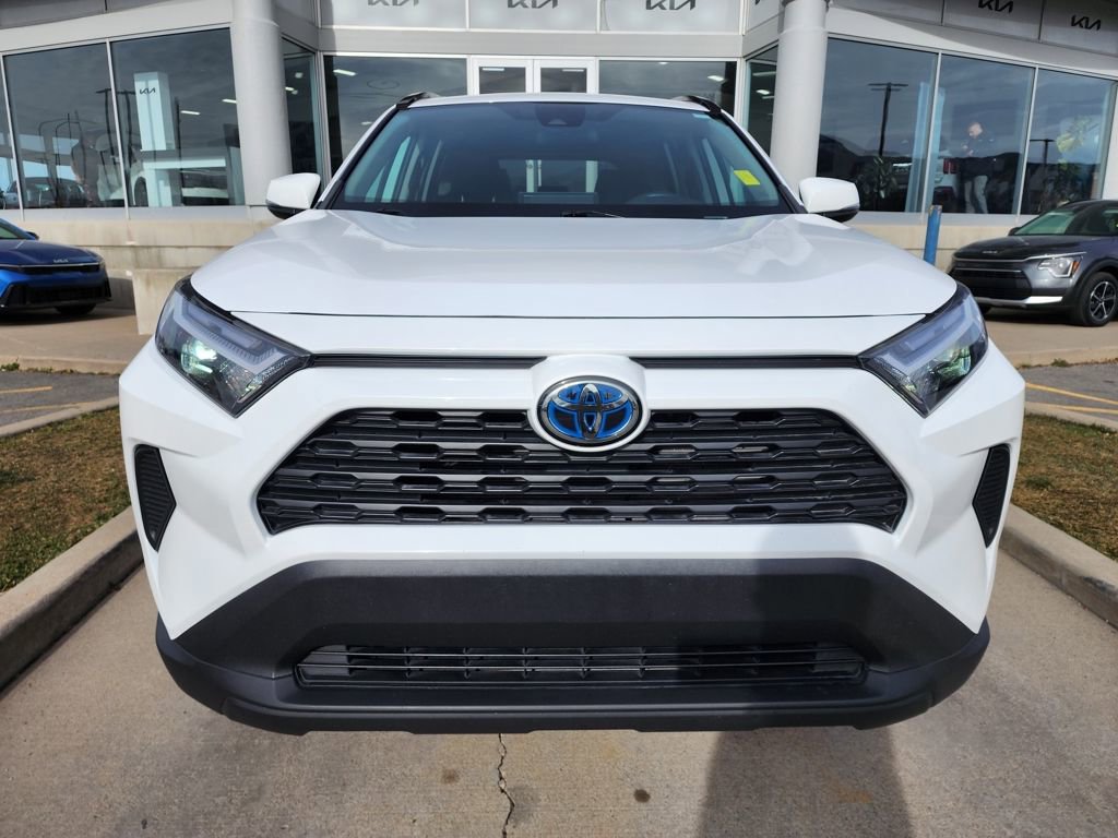 Used 2023 Toyota RAV4 LE image 2