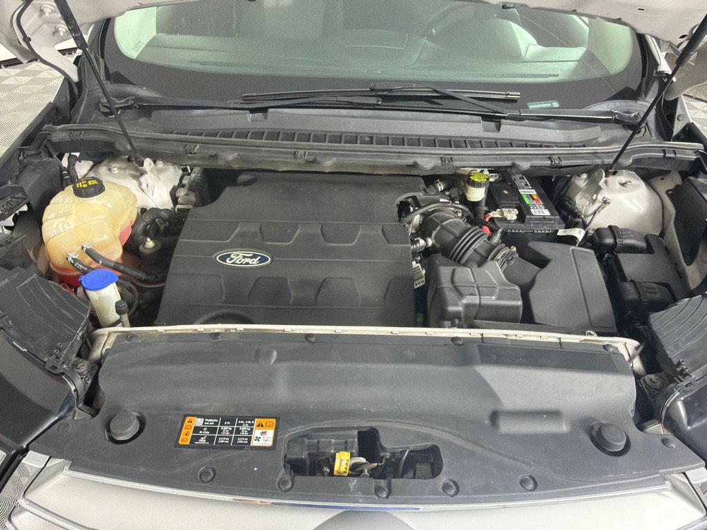 Used 2015 Ford Edge SE AWD/4WD image 24