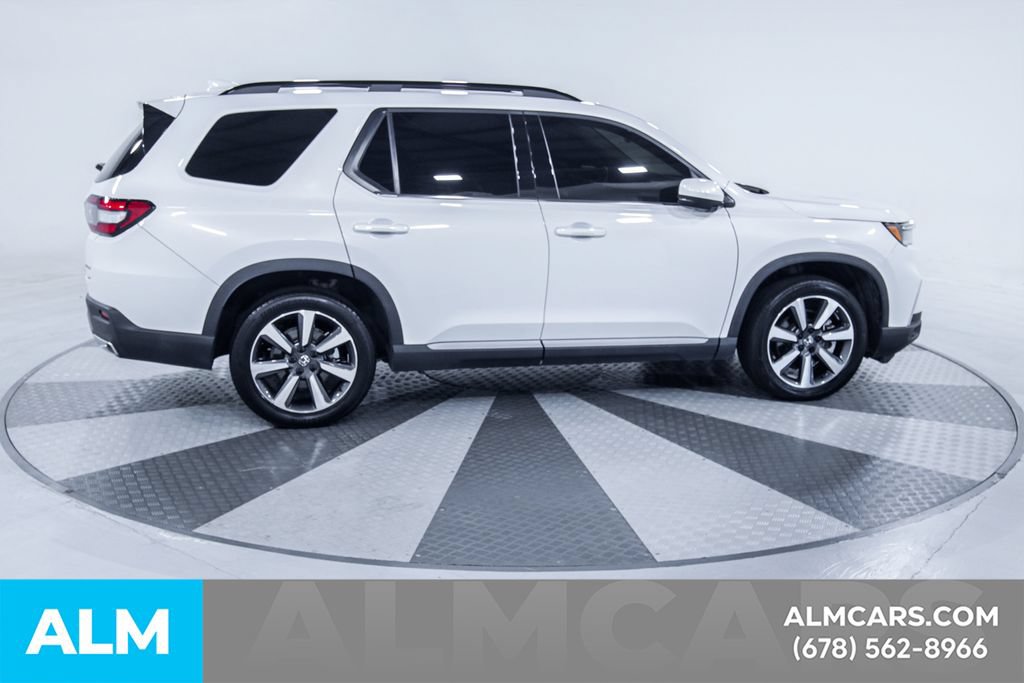 Used 2023 Honda Pilot Elite image 10