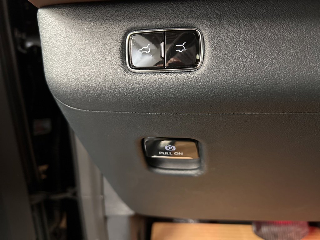 New 2026 Lincoln Navigator Reserve image 28