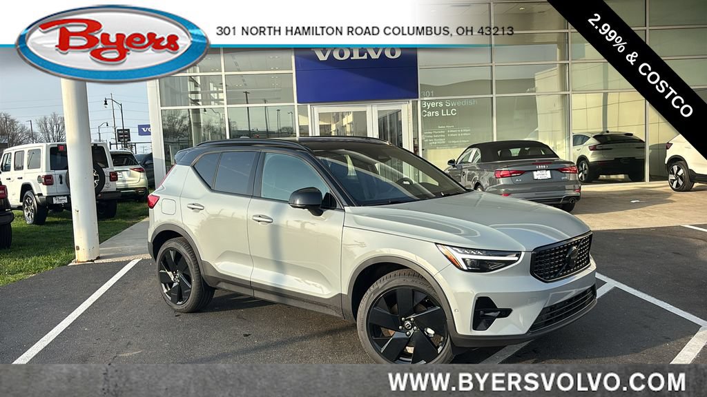 New 2026 Volvo XC40 B5 Ultra w/ Protection Package Premier