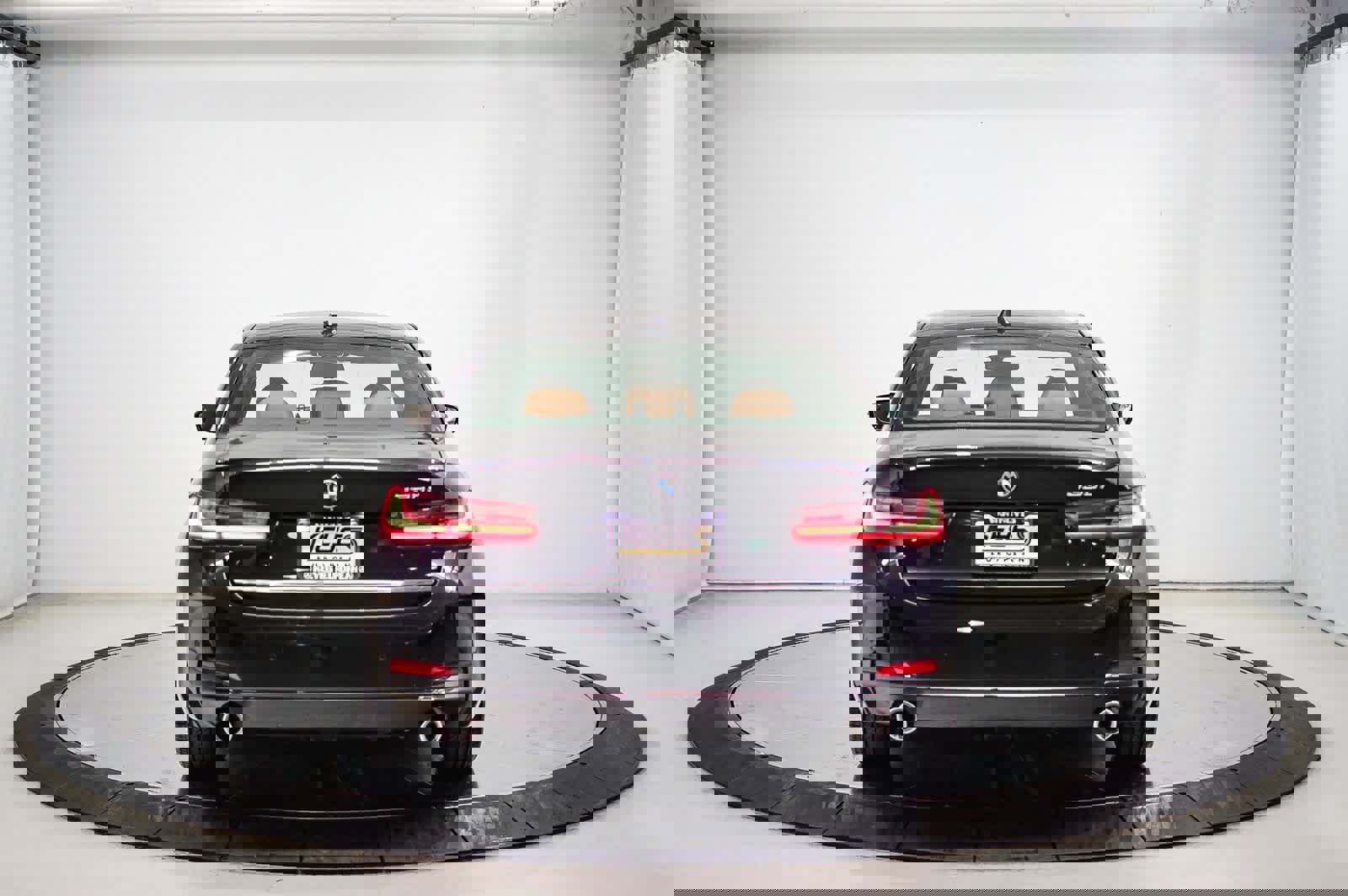 Used 2023 BMW 330i Sedan w/ Driving Assistance Package image 3