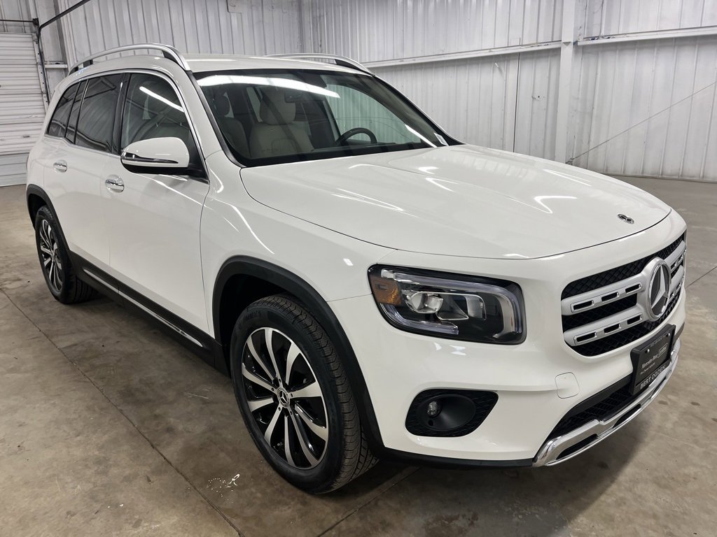 Certified 2022 Mercedes-Benz GLB 250 image 2