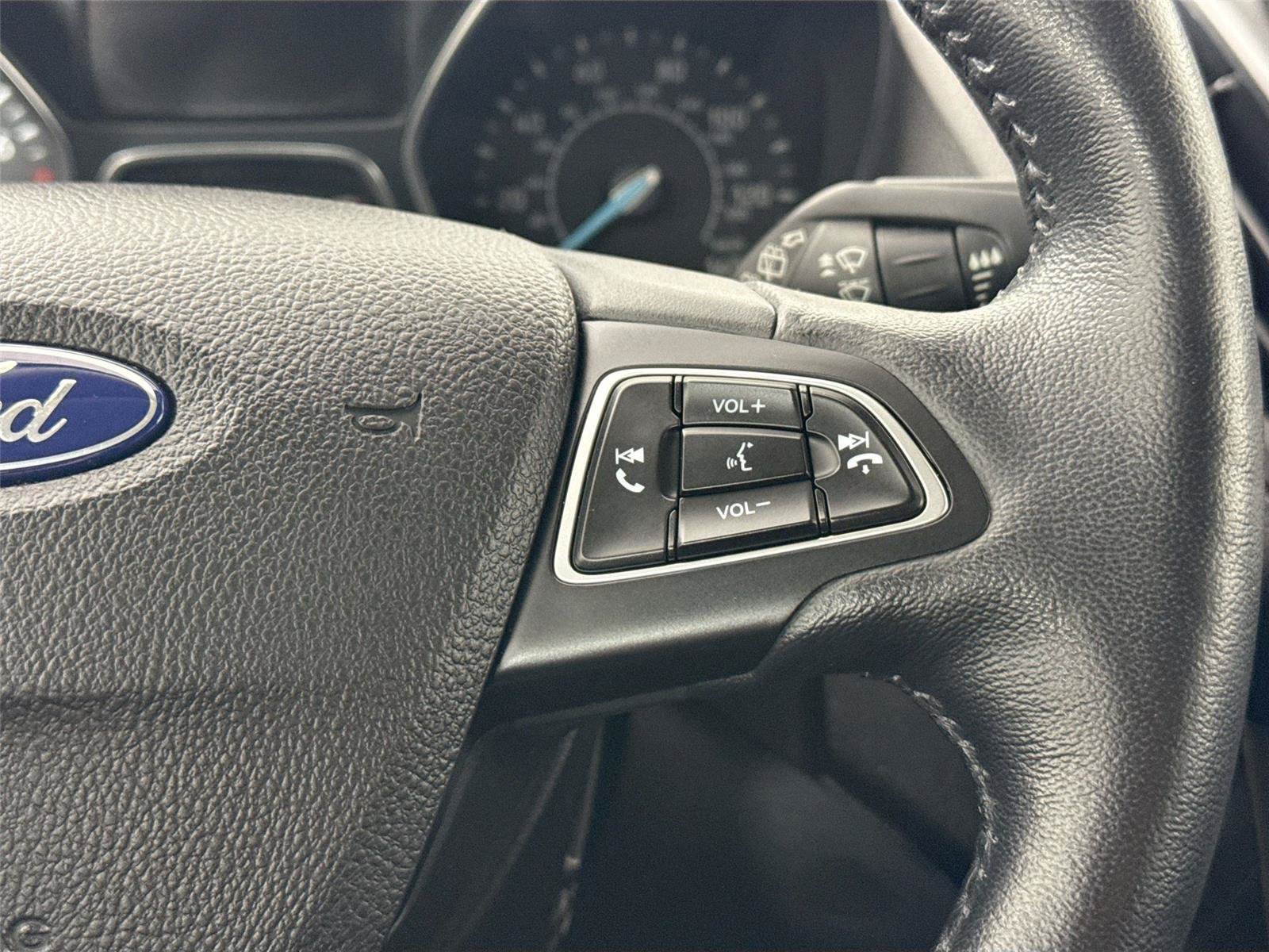 Used 2019 Ford Escape Titanium FWD image 19