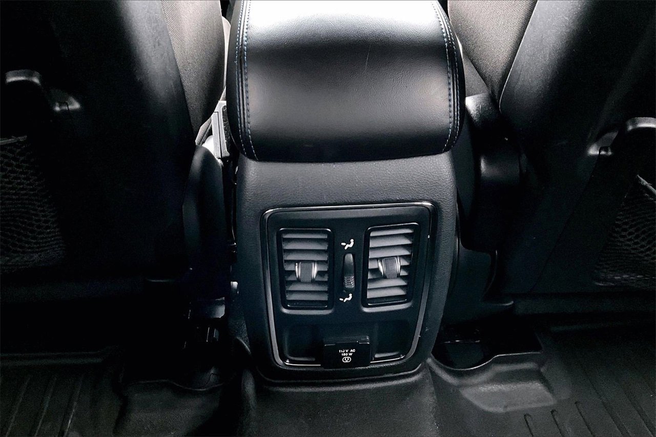 Certified 2020 Jeep Grand Cherokee Laredo image 16