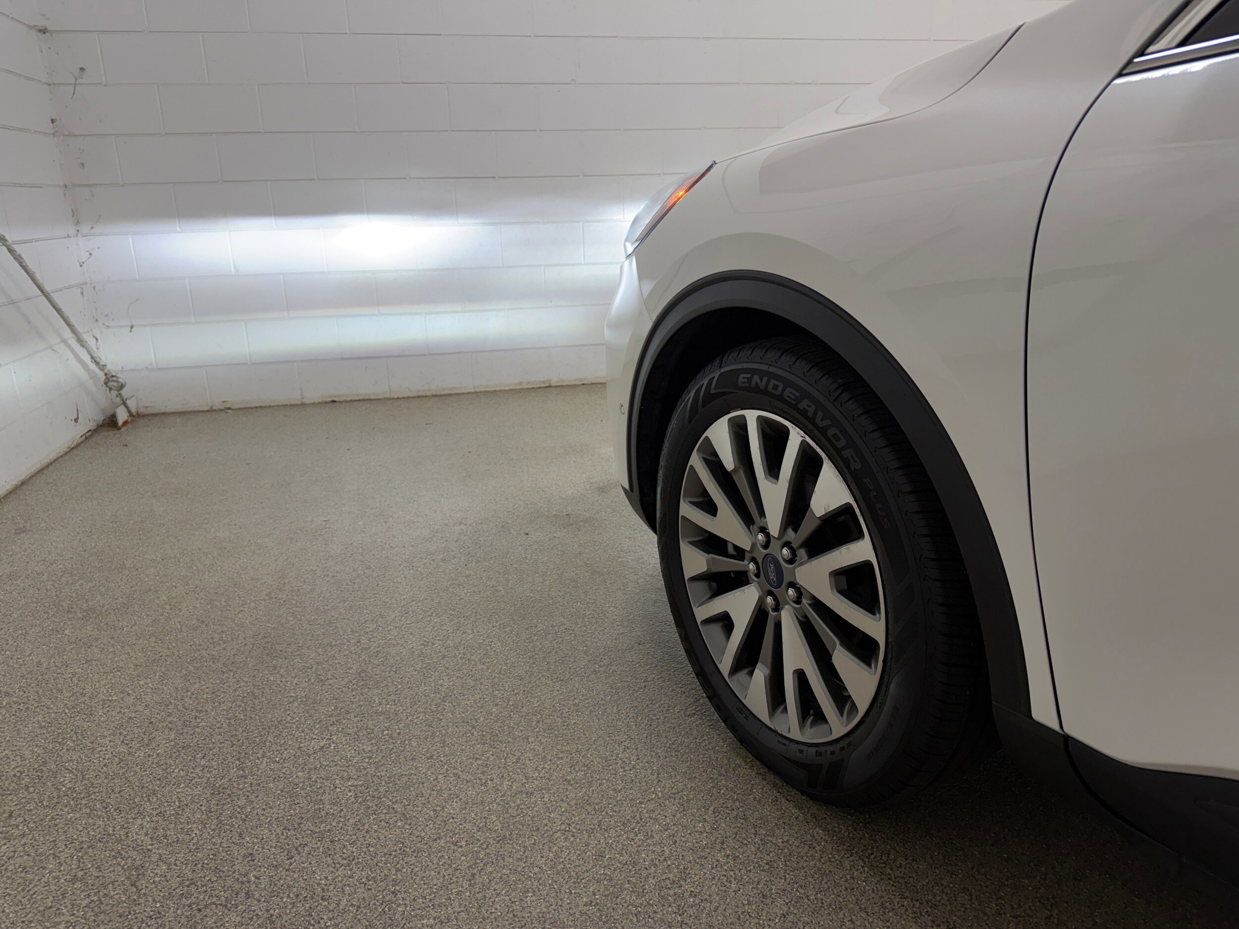 Certified 2021 Ford Escape Titanium FWD image 35