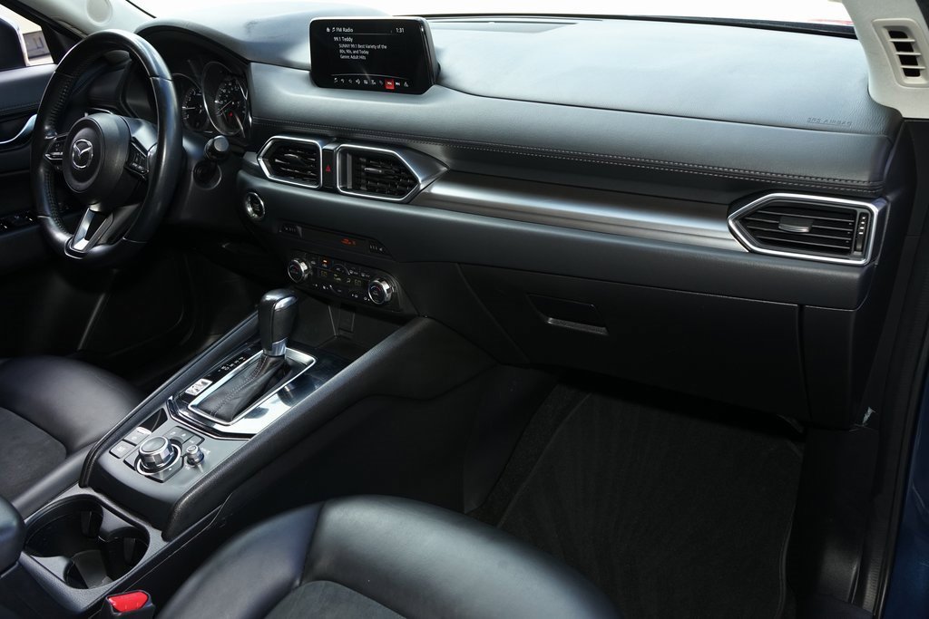 Used 2017 MAZDA CX-5 Touring image 5