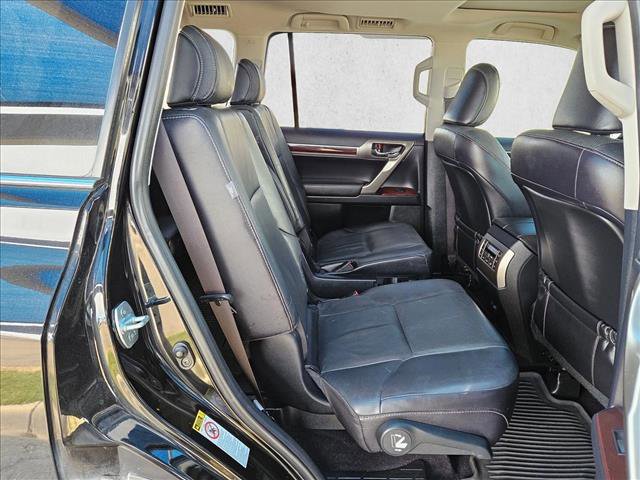 Used 2017 Lexus GX 460 image 22