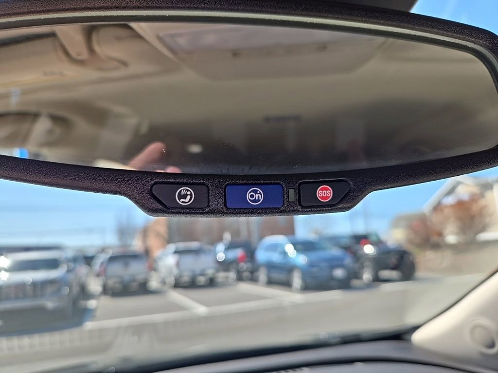 Used 2022 Buick Encore Preferred w/ Safety Package image 32