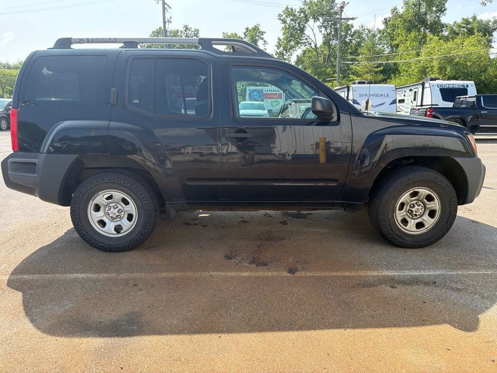 Used 2014 Nissan Xterra X AWD/4WD image 4