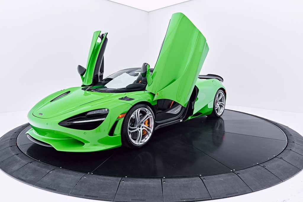 Used 2025 McLaren 750S Spider RWD image 32