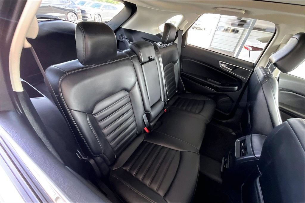 Used 2021 Ford Edge SEL w/ Convenience Package AWD/4WD image 38
