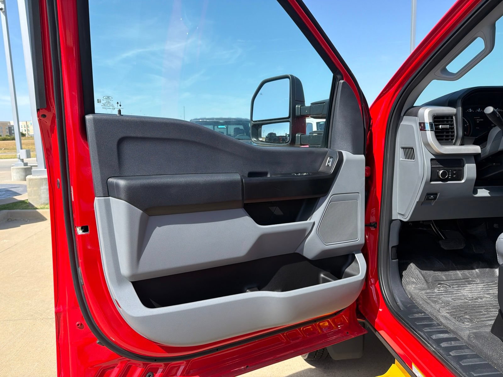 New 2026 Ford F550 4x4 Regular Cab Super Duty image 12