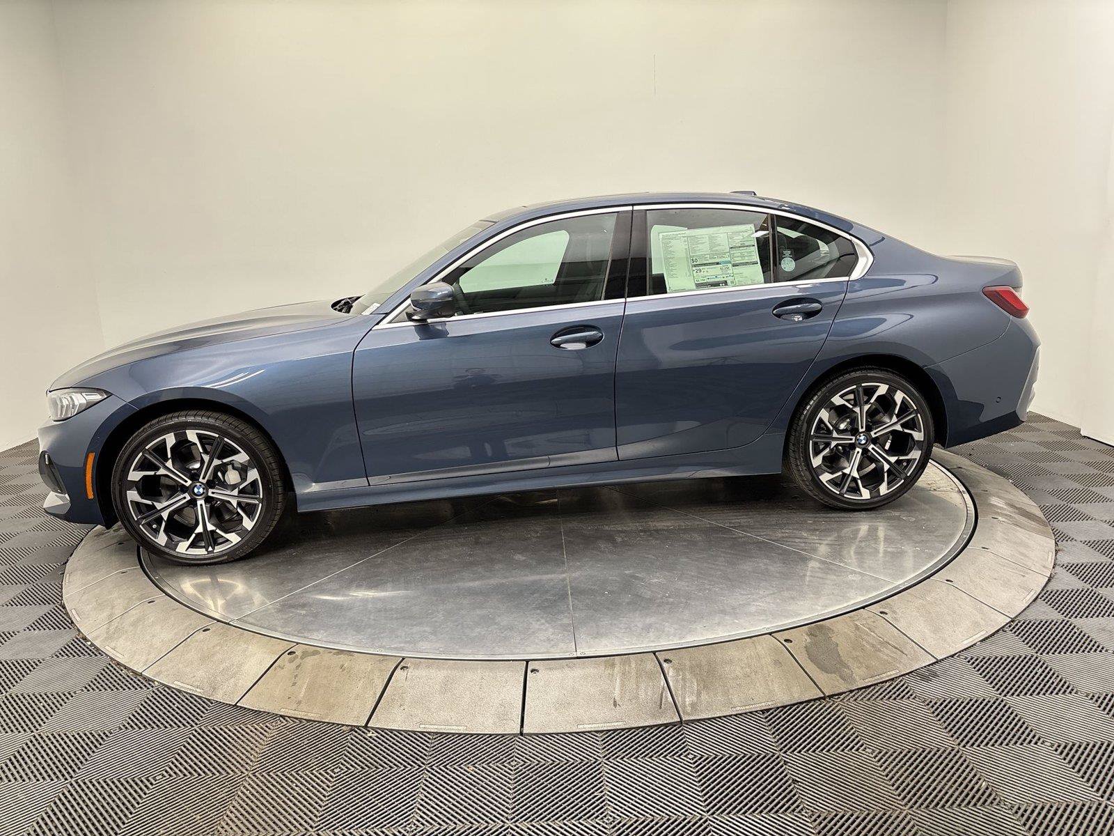 New 2026 BMW 330i xDrive Sedan w/ Convenience Package AWD/4WD image 16