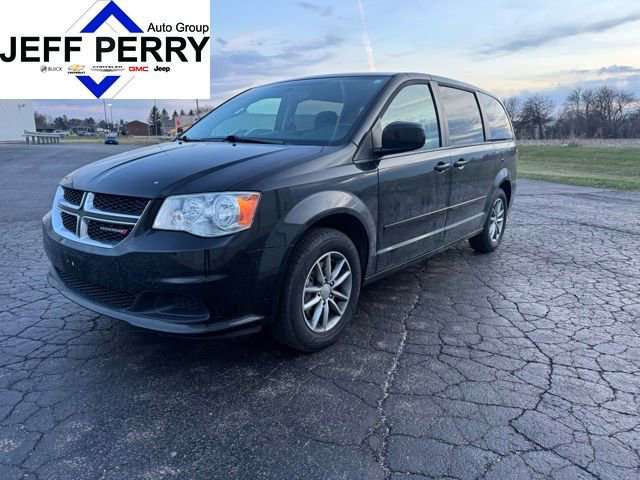Used 2016 Dodge Grand Caravan SE image 1