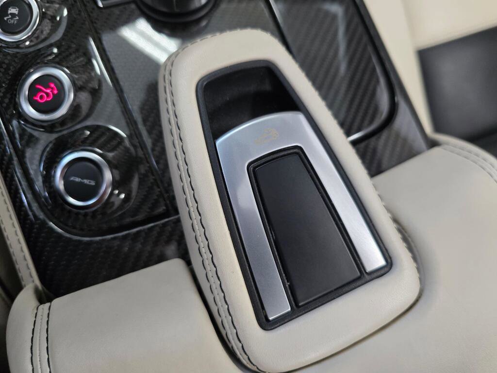 Used 2012 Mercedes-Benz SLS AMG Roadster image 48