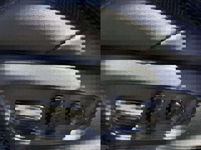 Used 2023 Toyota Corolla Cross XSE w/ Convenience Package image 25