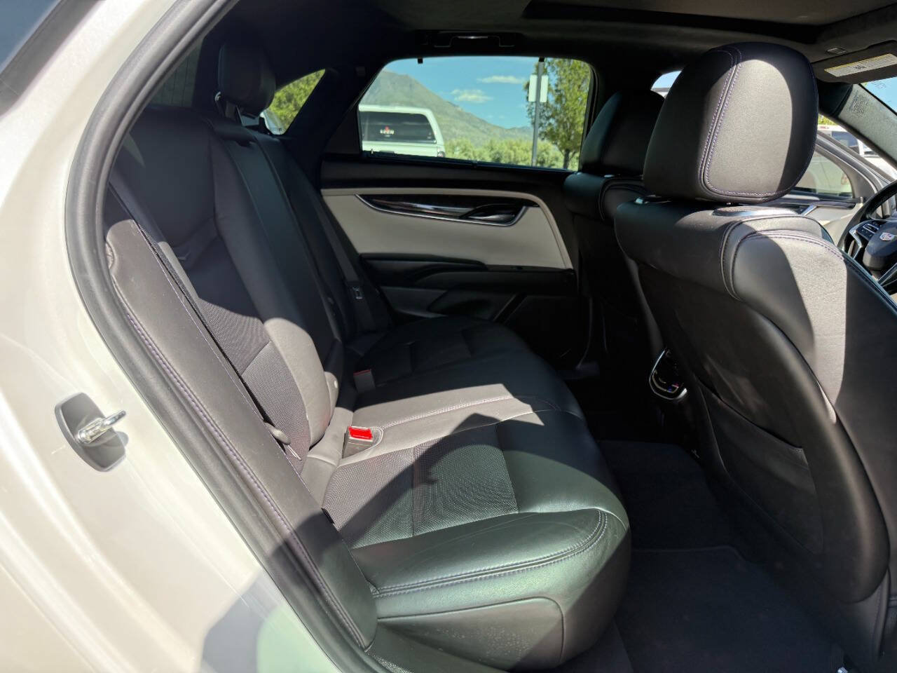 Used 2016 Cadillac XTS Vsport Platinum AWD/4WD image 23