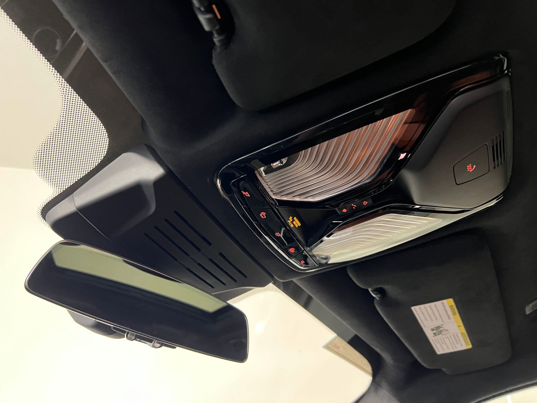 New 2026 BMW X7 M60i image 19