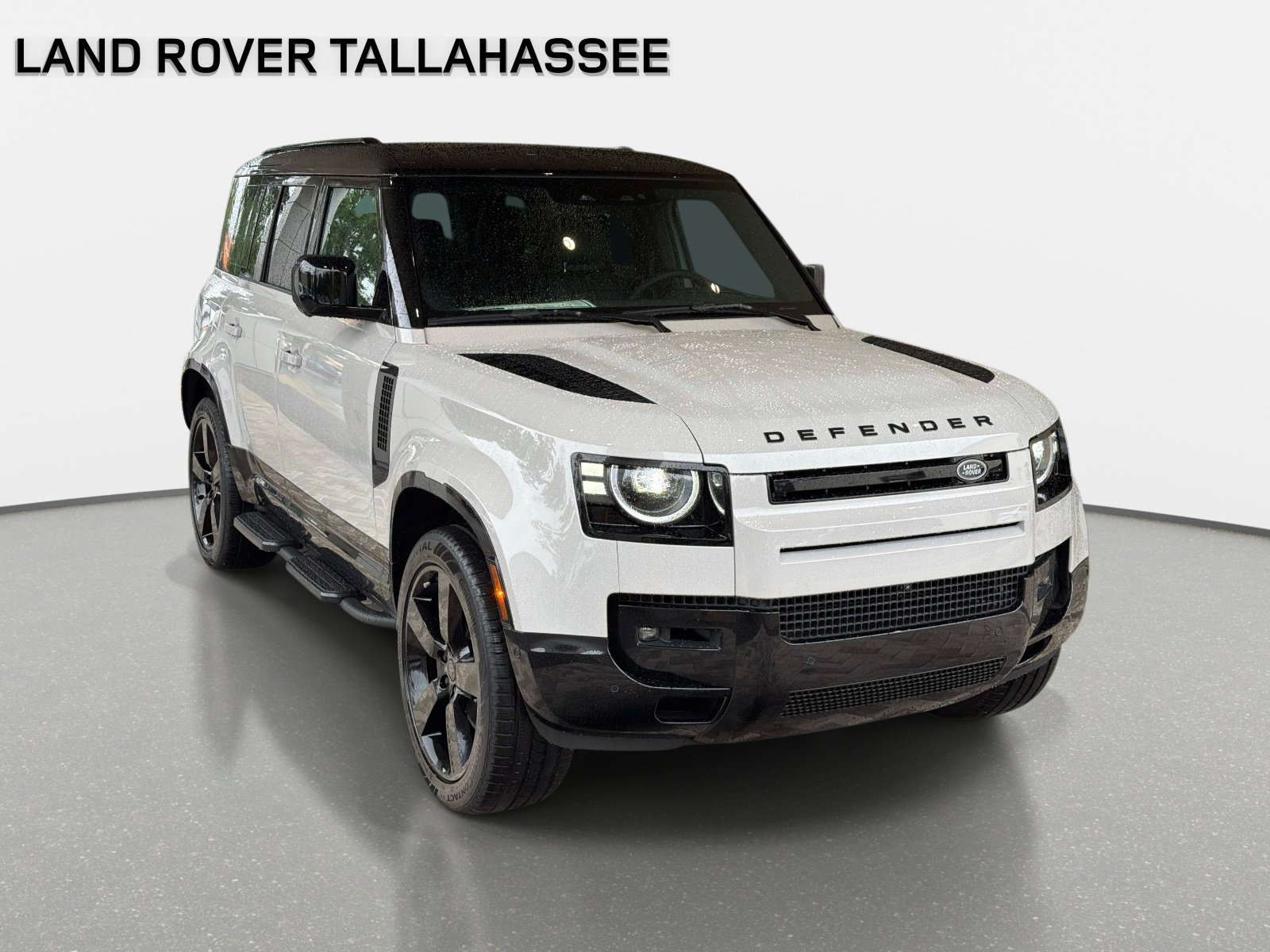 New 2026 Land Rover Defender 110 X-Dynamic SE AWD/4WD image 3