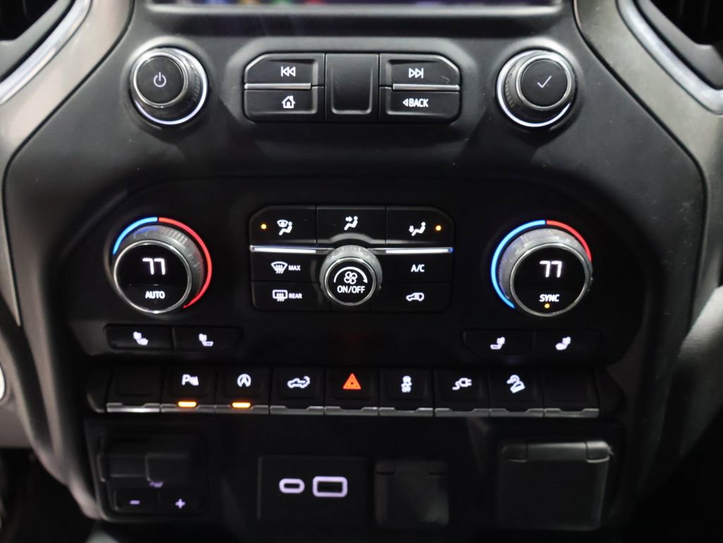 Used 2020 Chevrolet Silverado 1500 RST image 34