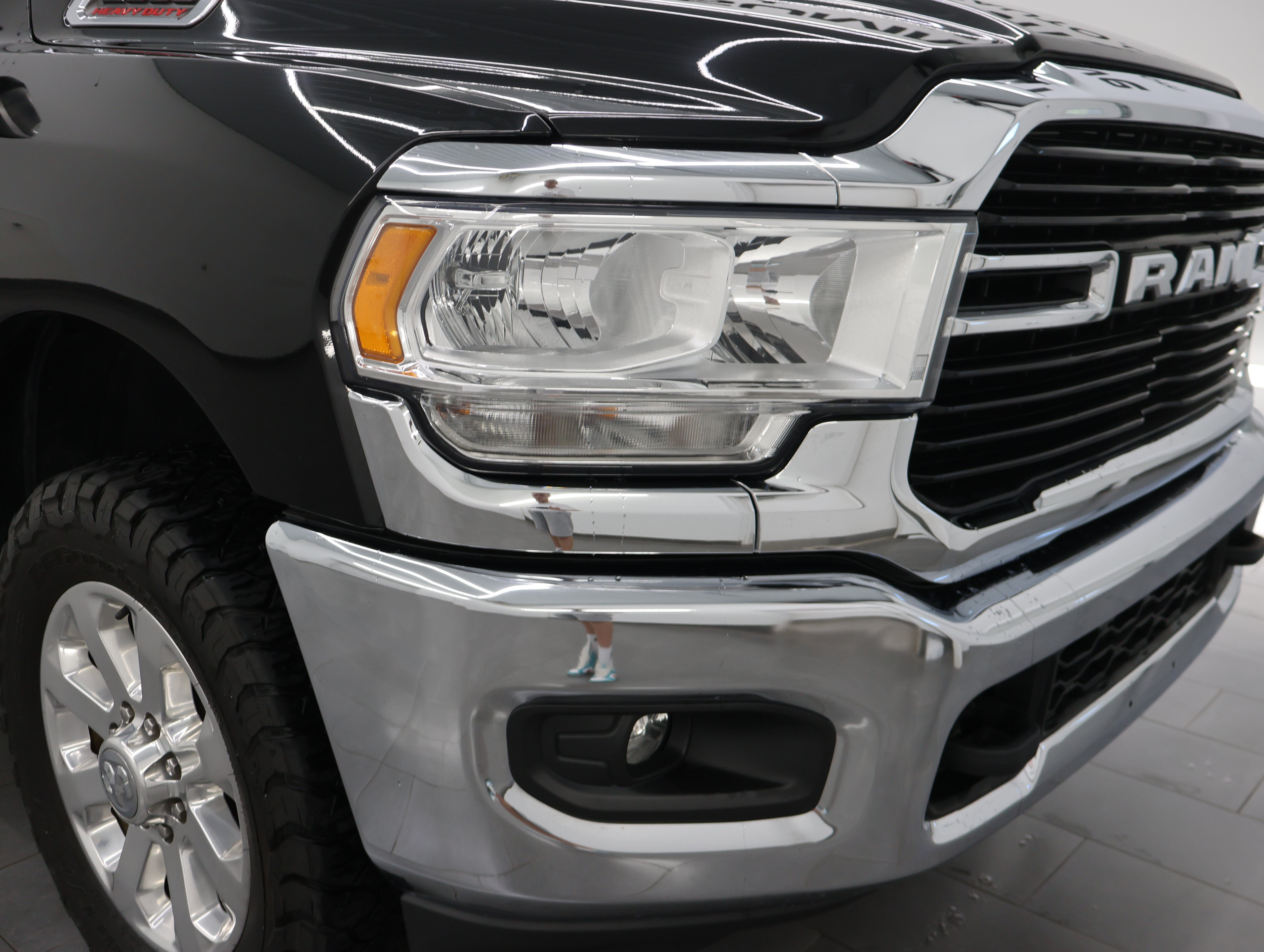 Used 2021 RAM 2500 Big Horn w/ Level 1 Equipment Group AWD/4WD image 23