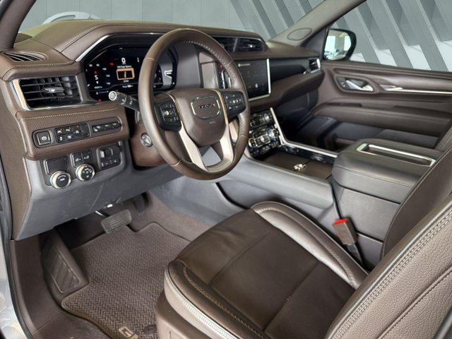 Used 2023 GMC Yukon XL Denali w/ Max Trailering Package RWD image 10