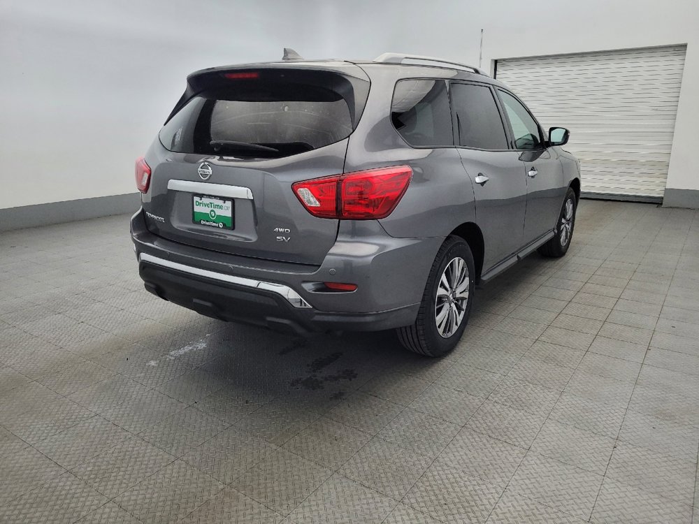 Used 2020 Nissan Pathfinder SV image 9
