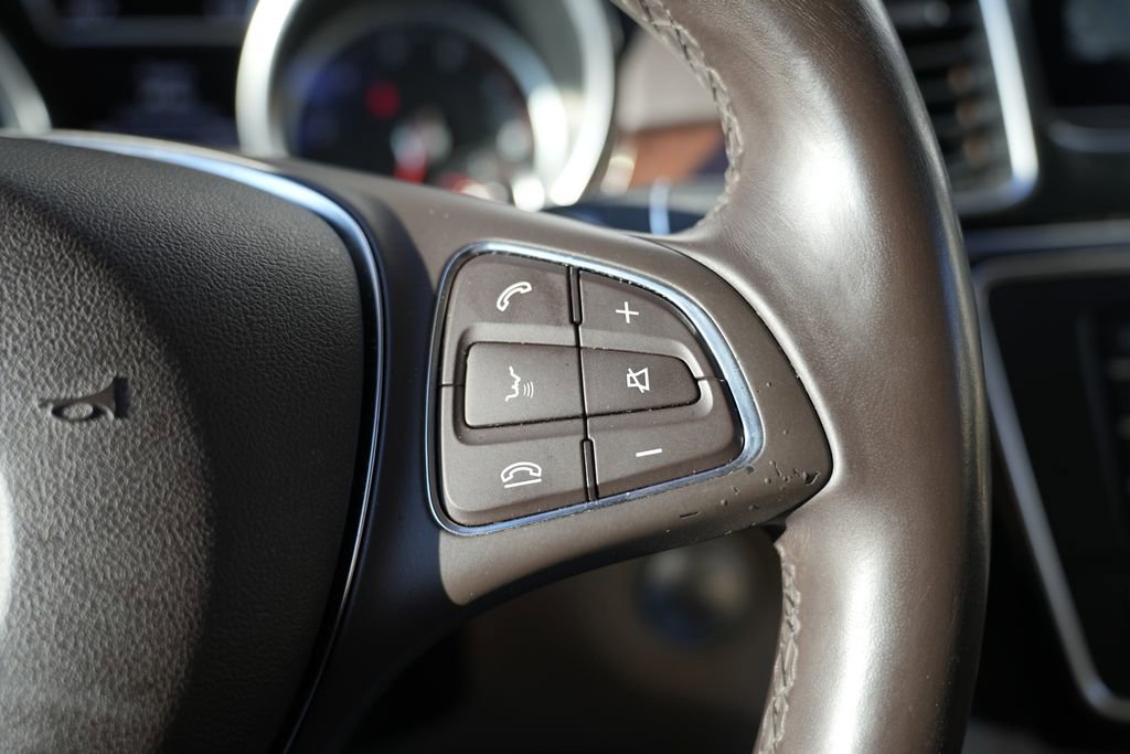 Used 2017 Mercedes-Benz GLE 400 4MATIC image 48