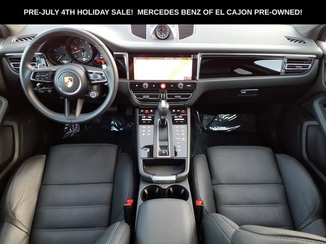 Used 2026 Porsche Macan AWD/4WD image 5